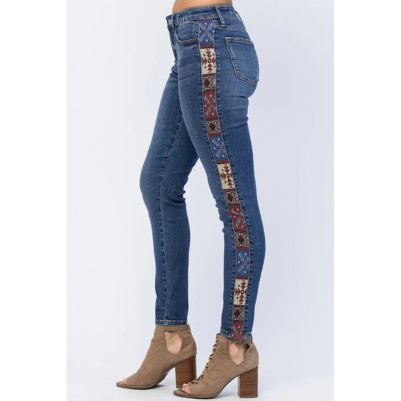 Judy Blue Western Print Mid Rise Relaxed Jeans - Picture 8 of 10